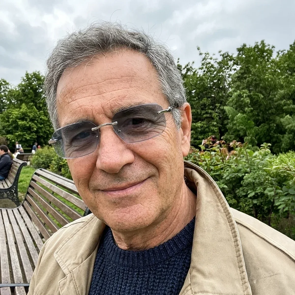 Mike R. wearing BlueLume glasses
